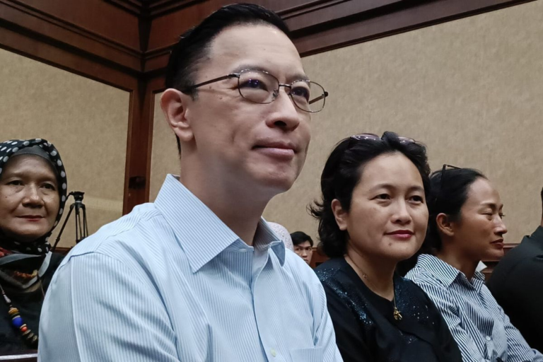Tom Lembong Kembali Bebas: Anies Baswedan Sambut dengan Optimisme dan Harapan Baru